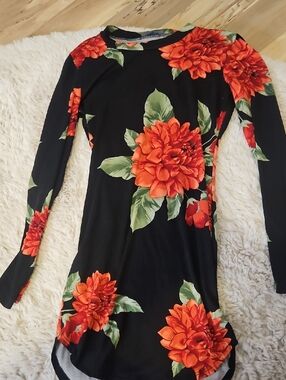 Black Floral Long-Sleeve Fitted Dress with Red Blooms
